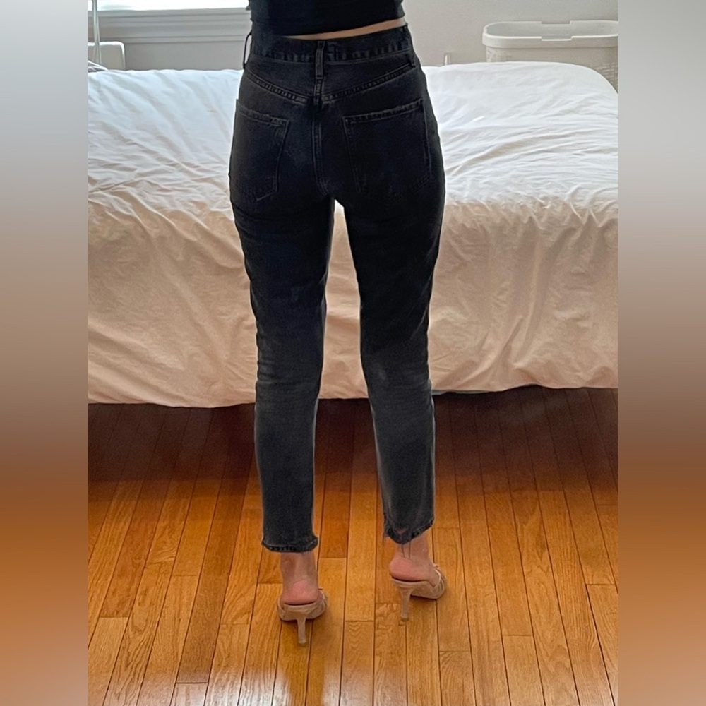 Agolde Riley Black High Rise Straight Crop Jeans - Picture 6 of 6